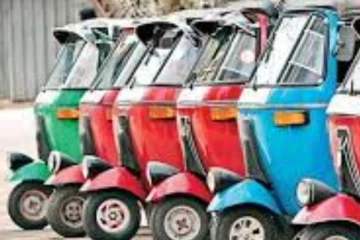 ත්‍රි රෝද රථවලට දෙන ඉන්ධන කෝටාව ගැන ඇමතිගෙන් විශේෂ පණිවිඩයක්..