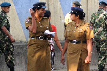 கொழும்பில் பெண் பொலிஸ் அதிகாரியின் புது யுக்தி! சிக்கிய பெரும்புள்ளி