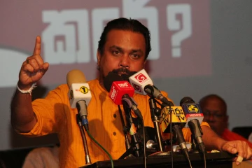 மக்கள் எதிர்பார்த்த விடயங்களை செய்யாது செயற்பாட்டு அரசியலில் இருந்து விலகிய கோட்டாபய!