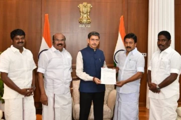 செந்தில் பாலாஜியை அமைச்சர் பதவியிலிருந்து நீக்க நடவடிக்கை எடுக்க வேண்டும் - ஆளுநரை வலியுறுத்திய அதிமுக நிர்வாகிகள்