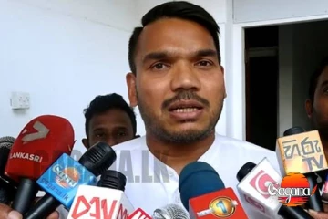 පිල්ලෙයාන් කොටිත් එක්ක හිටියනම් ජාතික සම්පතක් කරලා – නාමල්ට කේන්ති ගහින්