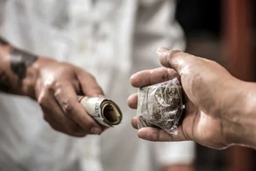 දිවයින පුරා මත්ද්‍රව්‍ය සැපයුම අඩාල කිරීමේ මෙහෙයුම් තවදුරටත්