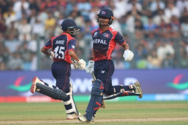 T20 உலக கிண்ணத்தில் முதல் வெற்றியை பதிவு செய்த இத்தாலி - மொஸ்கா சகோதரர்கள் சாதனை | Italy Beat Nepal Claims 1St T20 Worldcup Win