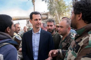 அவர் போர் குற்றவாளி... வெளிநாட்டு ஜனாதிபதி ஒருவருக்கு எதிராக சர்வதேச கைதாணை வெளியிட்ட பிரான்ஸ்