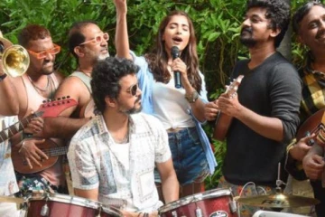 யாரும் எதிர்ப்பார்க்காத நேரத்தில் வந்த விஜய்யின் பீஸ்ட் பட அப்டேட்- சரவெடி கொண்டாட்டத்தில் ரசிகர்கள்