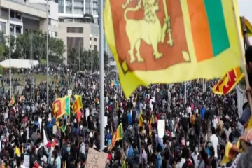 நாடு தழுவிய ரீதியில் அரசாங்கத்திற்கு எதிராக தொடர் போராட்டம்