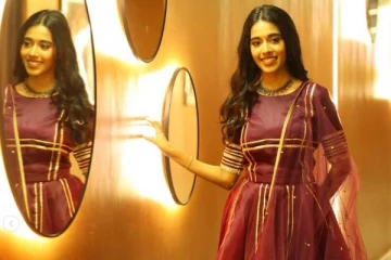 சூப்பர் சிங்கர் பிரியங்கா NKவின் லண்டன் அவுட்டிங்!! யார் கூட போயிருக்காங்க பாருங்க..