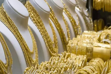 අදත් රන් මිල අඩුවෙයි. නව මිල ගණන් මෙන්න.