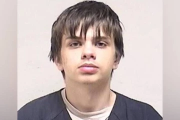 18 வயது இளைஞனுடன் ஆன்லைனில் ஏற்பட்ட நட்பு! நள்ளிரவு 12 மணிக்கு அவன் வீட்டுக்கு சென்ற 14 வயது சிறுமிக்கு நேர்ந்த நிலை