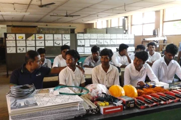 யாழ் தொழில்நுட்பக் கல்லூரிக்கு உதவ பலர் முன்வருகை