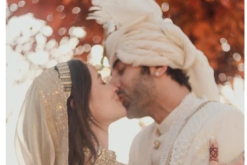 பிரபல நடிகையை கல்யாணம் செய்துக் கொண்ட ரன்பீர் கபூர் - கடைசியில் நடந்த எதிர்பாராத சம்பவம்