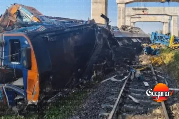 තායිලන්තයේ දුම්රියක් උඩට දොඹකරයක් කඩා වැටිලා - 22ක් මරුට 30කට තුවාල