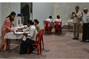 மியன்மாரில் ஐந்து ஆண்டுகளுக்கு பின்னர் முதல் முறையாகப் பொதுத்தேர்தல்