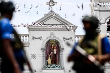 இதற்கு மேலுமா நம்புவது......!