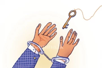 මෙහෙම දෙයක් පවුල වෙනුවෙන් කරන්න බැරි නම් ජනපති කමෙන් ඇති වැඩේ මොකක්ද කියලා ජනාතිපතිවරයෙක් කරපු දෙයක්..