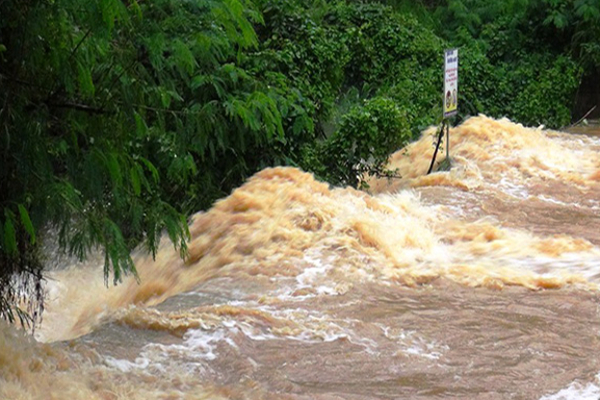 ஆறு மணித்தியாலங்களுக்கு வெள்ள அபாய எச்சரிக்கை! | Flood Warning For Six Hours