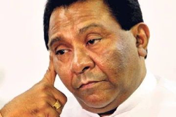 நானே கடனுடன் மனைவியின் உழைப்பில் வாழ்கிறேன்! எஸ்.பி.திஸாநாயக்க