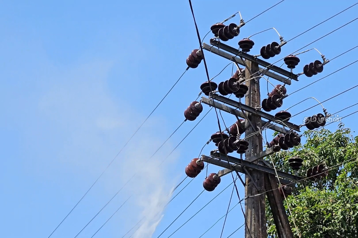 யாழில் மின் தடையை சீர் செய்வதற்கான பணிகள் முன்னெடுப்பு | Work To Repair Power Outage In Jaffna