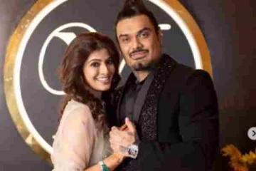 வரலட்சுமிக்காக அவரது கணவர் நிக்கோல் கொடுத்த விலையுயர்ந்த பரிசுகள்...தங்க, வைரம் முழு விவரம்