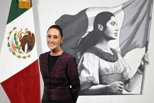 அடுத்த இலக்கு மெக்சிகோவின் பெண் ஜனாதிபதி: தயாராகும் டொனால்ட் ட்ரம்ப் | Trump Announces Strikes On Mexico