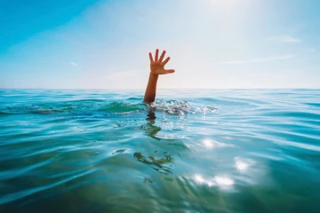 நீரில் மூழ்கி உயிரிழந்த இரண்டு சிறுவர்கள்!