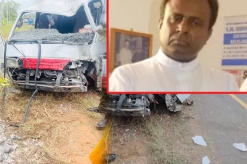 மன்னாரில் கோர விபத்து! அருட்தந்தை உட்பட மூவர் வைத்தியசாலையில் (Photos)