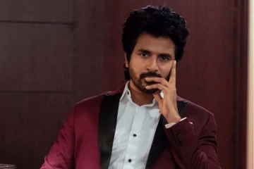 பிரபல கிரிக்கெட் வீரரின் பயோபிக் படத்தில் சிவகார்த்திகேயன்?