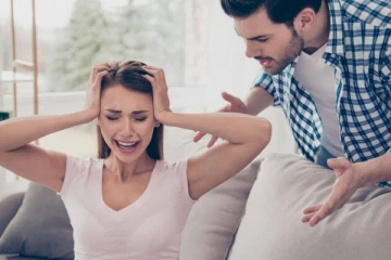 கணவன் மனைவி உறவில் இதை கட்டாயம் செய்யவே கூடாதாம்?