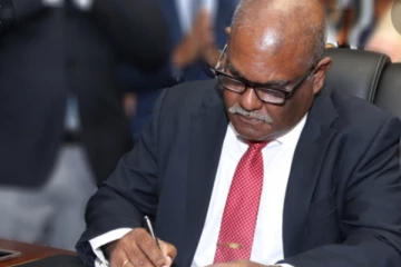 මහජන ආරක්ෂක ලේකම් CIDයට