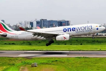 துபாய் புறப்பட்ட இலங்கை விமானத்தில் மீண்டும் தொழில்நுட்ப கோளாறு!