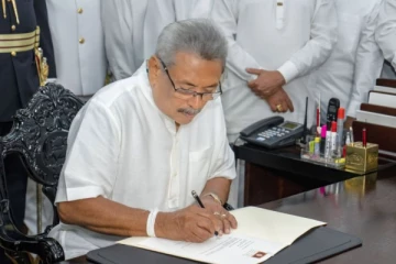 இன்று நள்ளிரவு முதல் ஜனாதிபதி அமுல்படுத்தும் அவசர சட்டம்