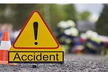 விமான நிலையம் நோக்கிப் பயணித்த இளைஞர்களுக்கு நேர்ந்த கதி