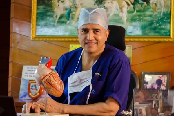 பிரித்தானியாவில் ரூ 2200 கோடி ஒப்பந்தங்களுடன் களமிறங்கிய இந்திய கோடீஸ்வரர் | Indian Billionaire To Enter Uk Market