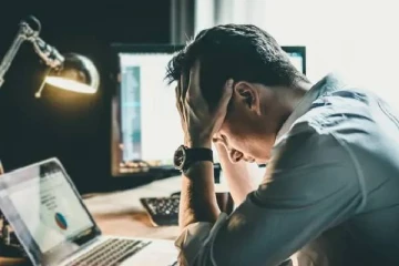 அதிக நேரம் உள்ள வேலை..எந்த நாடு முதல் இடம் தெரியுமா? பட்டியல் இதோ!