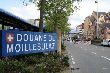 ஜெனீவா பிரான்ஸ் எல்லையில் போக்குவரத்து நெரிசல்: தவிர்க்க புதிய ஒப்பந்தம்