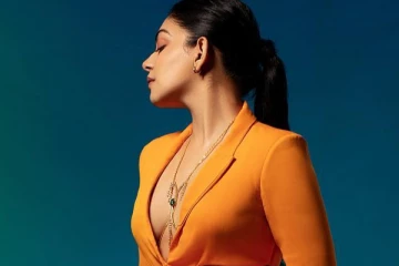 நடிகை அஹானா கிருஷ்ணாவின் ஹாட் புகைப்படங்கள்