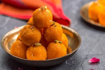 இந்த லட்டு செய்றது இவ்ளோ ஈசியா? சாப்பிட்டால் போதும் நிறுத்தவே மாட்டீங்க!