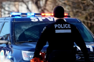 கனடாவில் இடம்பெற்ற துப்பாக்கி சூட்டு சம்பவத்தில் இளைஞரொருவர் படுகாயம்