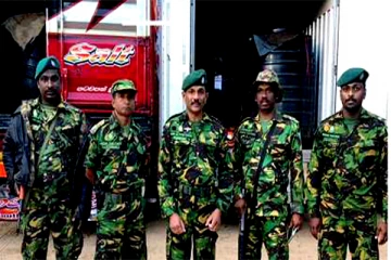 அம்பாந்தோட்டையில் பதுக்கி வைக்கப்பட்டிருந்த பெருந்தொகை டீசல் மீட்பு: நால்வர் கைது