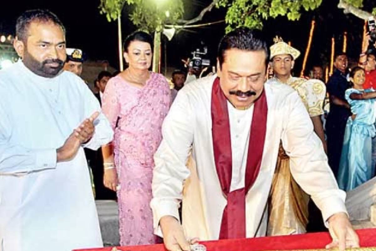 இறுதி போரை தலைகீழாக மாற்றியிருக்கும் ஒரு சந்தர்ப்பம்:ரஞ்சித் சியம்பலாப்பிட்டிய வெளிப்படுத்திய இரகசியம்... | Final War Mahinda Ranjith Siyambalapitiya
