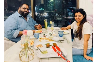 லட்சத்தில் புறள அதே கதியாக இருக்கும் மகாலட்சுமி!! எல்லாம் ஒரு சைட் பிஸ்னஸ் தான்