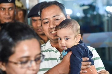 இஸ்ரேலில் சைரன் ஒலி கேட்டதும் குழந்தையுடன் ஓடினேன்: இந்தியா திரும்பிய பயணி வேதனை