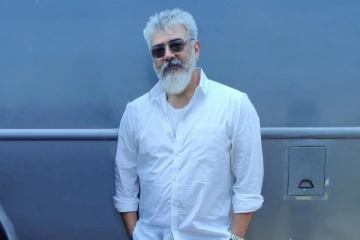 நன்றி தெரிவித்து முக்கிய பிரபலத்திற்கு நடிகர் அஜித் செய்த விஷயம் ! பலரும் பார்த்திராத அன்சீன் போட்டோ