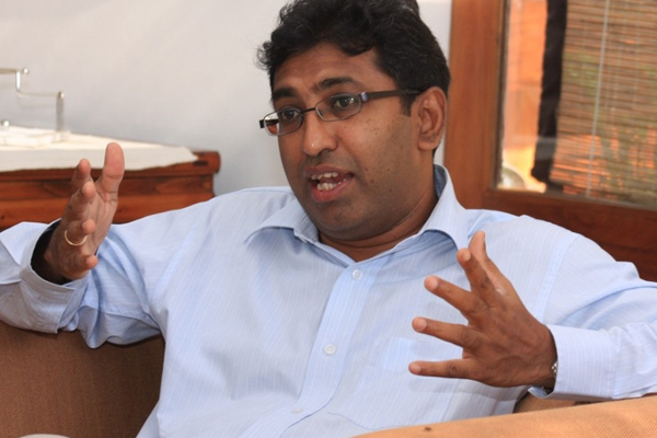 அதிகாரங்களை விட்டுக்கொடுக்க கோட்டாபய தயாரில்லை!! | Gotabaya Is Not Ready To Give Up Power Says Harsha
