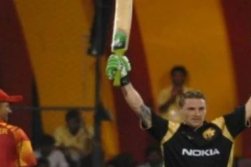 ஐபிஎல் தொடரில் இதுவரை நடந்த சுவாரசியமான சாதனகைள்