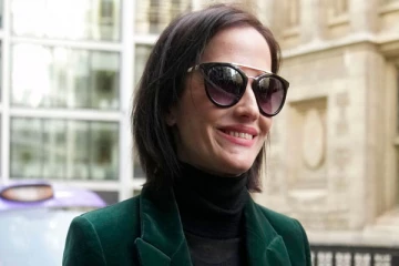 நடிக்க விருப்பம் இல்லாததால் கை உடைந்ததாக பொய் சொன்னாரா பிரபல பிரெஞ்சு நடிகை?: வழக்குத் தொடர்ந்ததால் நடிகைக்கே பிரச்சினை