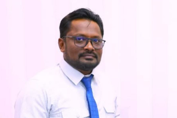 தனியார் பேருந்தின் சாரதி சேவையிலிருந்து இடைநிறுத்தம் | Private Bus Driver Suspended From Service தனியார் பேருந்தின் சாரதி சேவையிலிருந்து இடைநிறுத்தம் | Private Bus Driver Suspended From Service