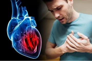 மாரடைப்பு வருவதற்கு முன்பு ஏற்படும் அறிகுறிகள் என்னென்ன?