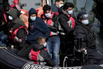 புலம்பெயர்ந்தோரால்... பிரித்தானிய அதிகாரிகள் வெளியிட்டுள்ள அதிர்ச்சியூட்டும் தகவல்