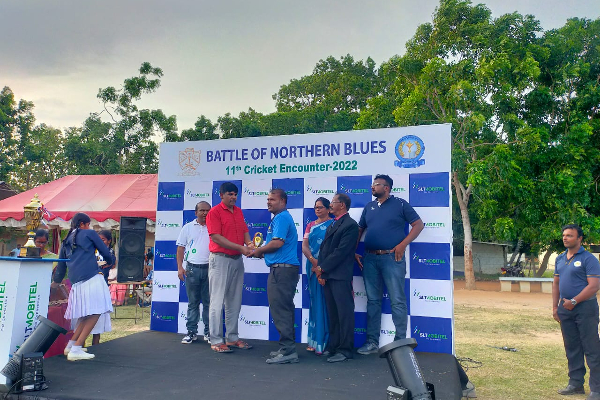 நீலங்களின் சமர் சமநிலையில் முடிவு (Video) | Cricket Match In North Province Srilanka